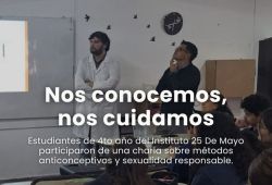 Estudiantes de 4.º Economía y Administración y 4.º Ciencias Sociales y Humanidades participaron de una charla sobre métodos anticonceptivos y sexualidad responsable.
