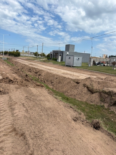 MOVIMIENTO DE SUELO - MEJORAS EN LA CIUDAD