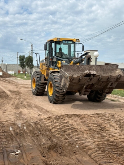 CORDÓN CUNETA EN CALLE LAS ACACIAS