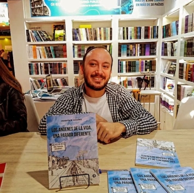 JOAQUÍN EUSEBIO, EN LA FERIA DEL LIBRO DE BUENOS AIRES