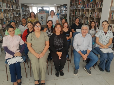 ENTREGA DE CERTIFICADOS A CUIDADORES DE ADULTOS MAYORES.