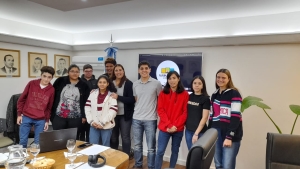 PRIMERA SESIÓN DEL PARLAMENTO JOVEN.