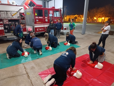 PERSONAL DE NUESTRA GUARDERÍA "RINCONCITO ALEGRE" SE CAPACITÓ EN RCP