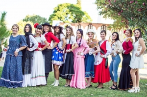 Presentación Postulantes Fiesta Provincial de las Colectividades