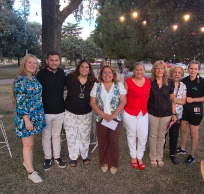 EN VERANO - TARDECITAS LITERARIAS MUSICALES