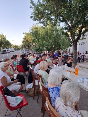 FESTEJOS Y DONACIÓN PARA LA RESIDENCIA DEL HOSPITAL DE LA COMUNIDAD