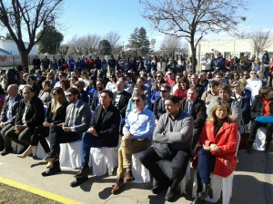ACTO DE INAUGURACIÓN DE FESTEJOS PATRONALES Y 15to. ANIVERSARIO DE MUTUAL DE LAS COMUNIDADES.