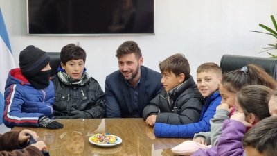4to. GRADO ESCUELA GÜEMES HOY NOS VISITÓ.