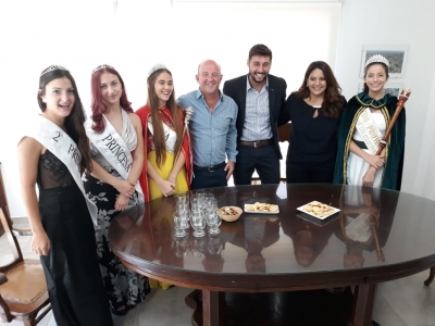 ¡PROMOCIÓN E INVITACIÓN EN GENERAL CABRERA A LA 28 va. FIESTA DE LAS COLECTIVIDADES!