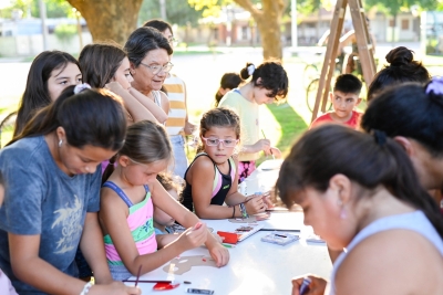 LA MUNI VIVIENDO EL CARNAVAL EN LOS BARRIOS